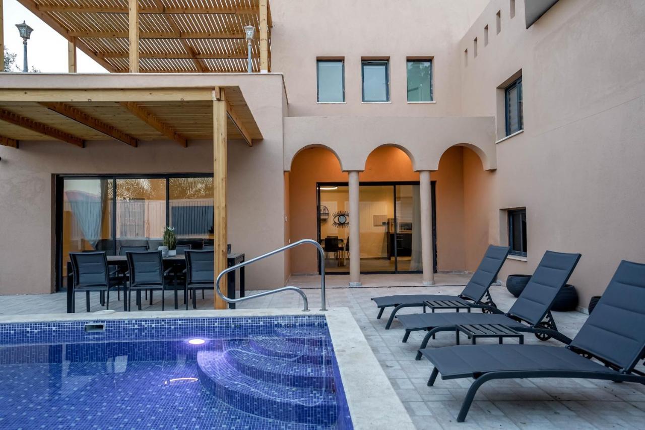 וילה רוני בריכה מחוממת Villa Roni Heated Pool Eilat Exterior foto